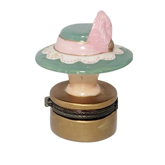 Vintage Green with Pink Bow Victorian Hat Hinged Trinket Box includes Trinket - Picture 5 of 10